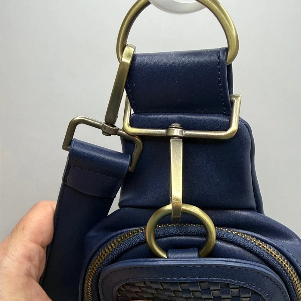 Urban Originals x Anthropologie sleek navy